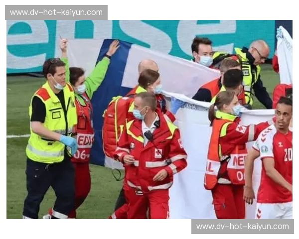 冰与火的北欧赞歌：丹麦炸药VS芬兰坚盾，不只是足球的较量